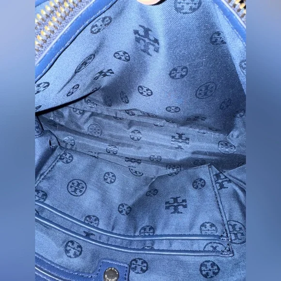 Tory Burch - Marion Leather Quilted Chain Tote - Navy Blue - EUC Dual Straps - Picture 7 of 13